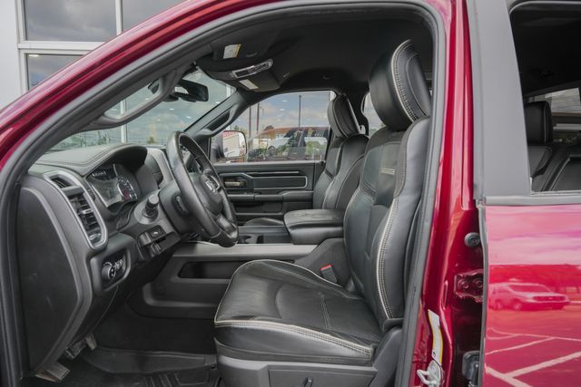 2020 Ram 2500 Laramie NIGHT CREW CAB 4X4 / BIG SCREEN / LOADED | Dallas, TX | Rocky Mountain Truck Stop Dallas