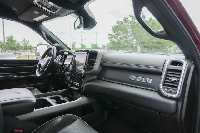 2020 Ram 2500 Laramie NIGHT CREW CAB 4X4 / BIG SCREEN / LOADED | Dallas, TX | Rocky Mountain Truck Stop Dallas