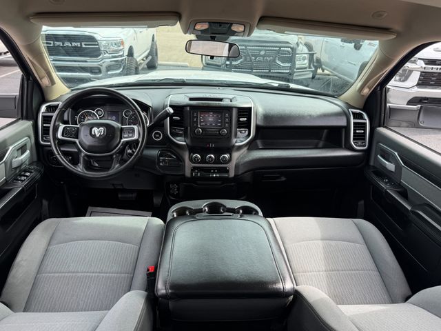 2020 Ram 3500 4x4 DUALLY 6.7L DIESEL BIG HORN