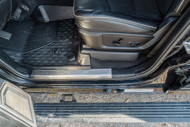 2020 Ram 3500 Limited MEGA CAB 4X4 / 6.7L DIESEL / CLEAN CARFAX | Austin, TX | Rocky Mountain Truck Stop Austin 2020 Ram 3500 Limited MEGA CAB 4X4 / 6.7L DIESEL / CLEAN CARFAX | Austin, TX | Rocky Mountain Truck Stop Austin