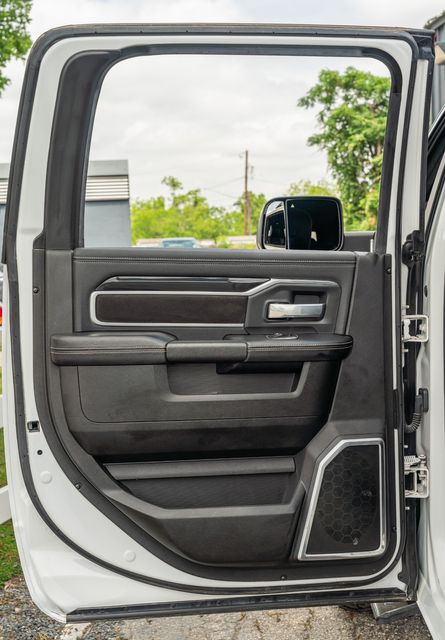 2020 Ram 3500 Laramie CREW CAB 4X4 NIGHT 6.7 DIESEL CLEAN CARFAX | Austin, TX | Rocky Mountain Truck Stop Austin 2020 Ram 3500 Laramie CREW CAB 4X4 NIGHT 6.7 DIESEL CLEAN CARFAX | Austin, TX | Rocky Mountain Truck Stop Austin