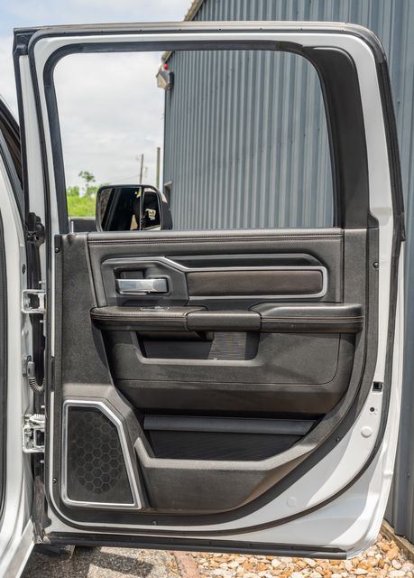 2020 Ram 3500 Laramie CREW CAB 4X4 NIGHT 6.7 DIESEL CLEAN CARFAX | Austin, TX | Rocky Mountain Truck Stop Austin 2020 Ram 3500 Laramie CREW CAB 4X4 NIGHT 6.7 DIESEL CLEAN CARFAX | Austin, TX | Rocky Mountain Truck Stop Austin