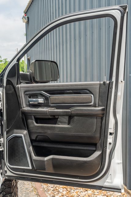 2020 Ram 3500 Laramie CREW CAB 4X4 NIGHT 6.7 DIESEL CLEAN CARFAX | Dallas, TX | Rocky Mountain Truck Stop Dallas