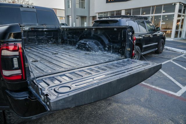 2020 Ram 3500 Laramie DRW AISIN TRANS W/ UPGRADES / BIG SCREEN | Austin, TX | Rocky Mountain Truck Stop Austin 2020 Ram 3500 Laramie DRW AISIN TRANS W/ UPGRADES / BIG SCREEN | Austin, TX | Rocky Mountain Truck Stop Austin