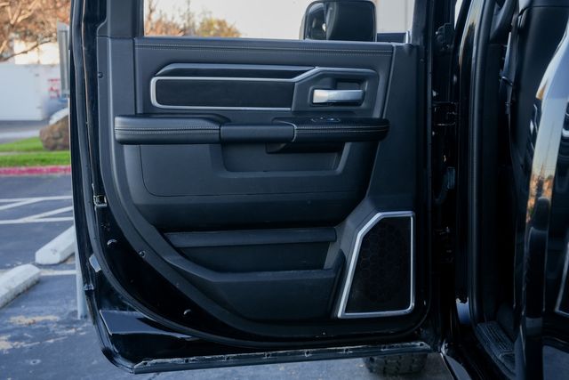 2020 Ram 3500 Laramie DRW AISIN TRANS W/ UPGRADES / BIG SCREEN | Austin, TX | Rocky Mountain Truck Stop Austin 2020 Ram 3500 Laramie DRW AISIN TRANS W/ UPGRADES / BIG SCREEN | Austin, TX | Rocky Mountain Truck Stop Austin