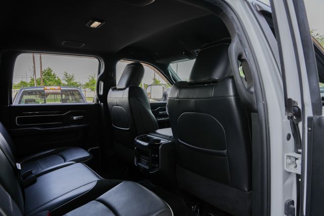 2020 Ram 3500 Laramie CREW CAB 4X4 W/ UPGRADES / BIG SCREEN | Austin, TX | Rocky Mountain Truck Stop Austin