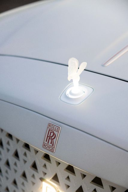 2020 Rolls-Royce Dawn Base