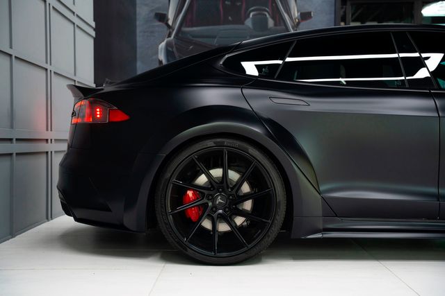 2020 Tesla Model S Performance