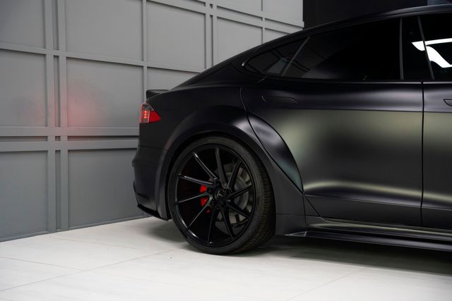 2020 Tesla Model S Performance