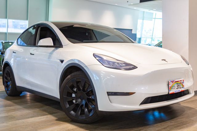 2020 Tesla Model Y AWD at Autosource, photo 1