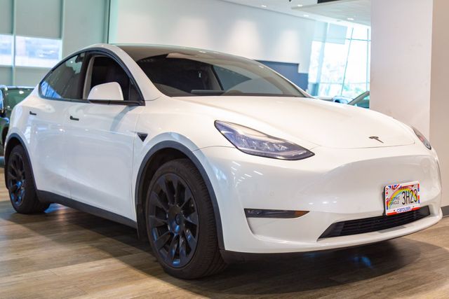 2020 Tesla Model Y AWD at Autosource, photo 2