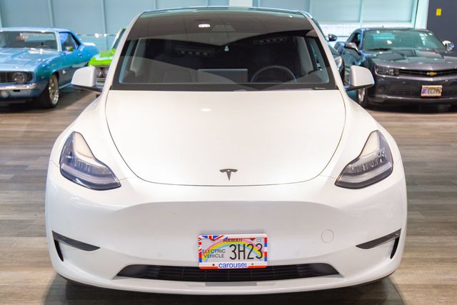 2020 Tesla Model Y AWD at Autosource, photo 3