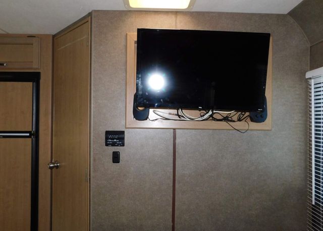 2020 Thor Chateau 24F