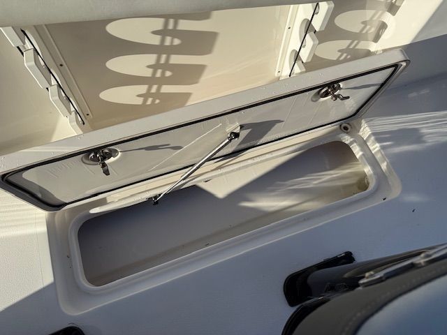 2020 Tidewater 272CC CUSTOM ADVENTURE V8 VERADOS 272CC | Plant City, FL | psv5 DEMO - Bayshore Automotive 2020 Tidewater 272CC CUSTOM ADVENTURE V8 VERADOS 272CC | Plant City, FL | psv5 DEMO - Bayshore Automotive