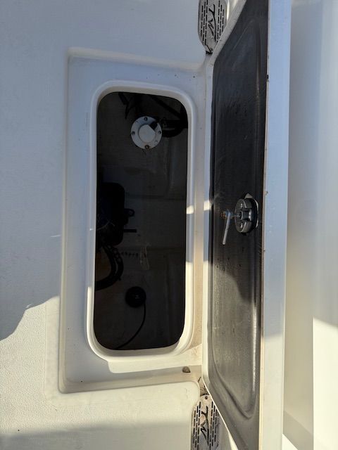 2020 Tidewater 272CC CUSTOM ADVENTURE V8 VERADOS 272CC | Plant City, FL | psv5 DEMO - Bayshore Automotive 2020 Tidewater 272CC CUSTOM ADVENTURE V8 VERADOS 272CC | Plant City, FL | psv5 DEMO - Bayshore Automotive