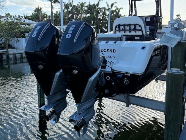 2020 Tidewater 272CC CUSTOM ADVENTURE V8 VERADOS 272CC | Plant City, FL | psv5 DEMO - Bayshore Automotive 2020 Tidewater 272CC CUSTOM ADVENTURE V8 VERADOS 272CC | Plant City, FL | psv5 DEMO - Bayshore Automotive