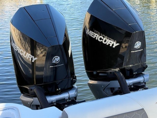 2020 Tidewater 272CC CUSTOM ADVENTURE V8 VERADOS 272CC | Plant City, FL | psv5 DEMO - Bayshore Automotive 2020 Tidewater 272CC CUSTOM ADVENTURE V8 VERADOS 272CC | Plant City, FL | psv5 DEMO - Bayshore Automotive