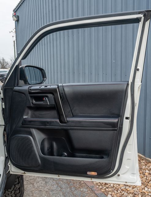 2020 Toyota 4Runner TRD Pro 4X4 / CLEAN CARFAX / LOADED | Austin, TX | Rocky Mountain Truck Stop Austin 2020 Toyota 4Runner TRD Pro 4X4 / CLEAN CARFAX / LOADED | Austin, TX | Rocky Mountain Truck Stop Austin