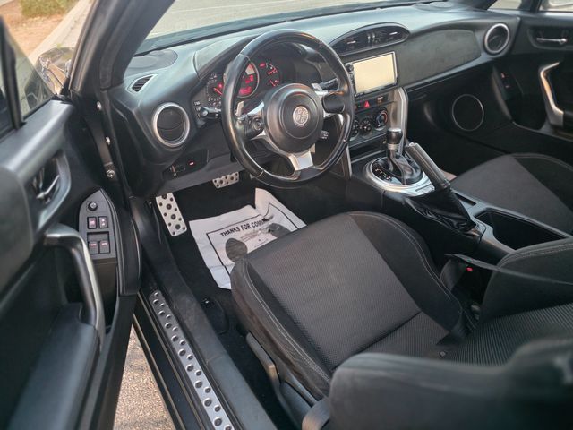 2020 Toyota 86 Base | Reseda, CA | Angeles Auto Alliance