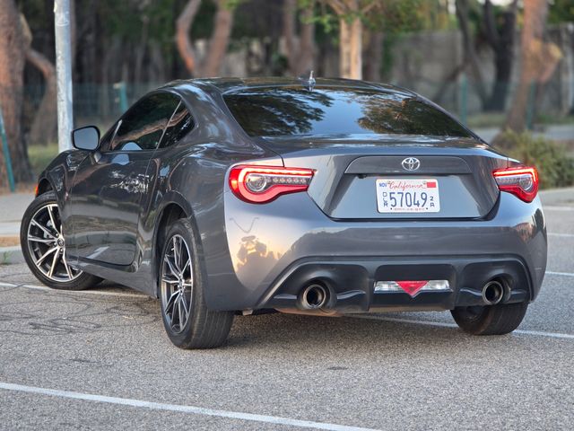 2020 Toyota 86 Base | Reseda, CA | Angeles Auto Alliance