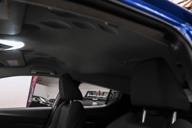 2020 Toyota C-HR LE | Addison, TX | Addison Autoplex 2020 Toyota C-HR LE | Addison, TX | Addison Autoplex