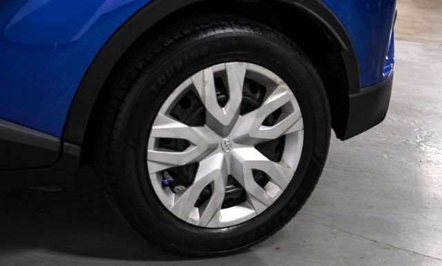 2020 Toyota C-HR LE | Addison, TX | Addison Autoplex 2020 Toyota C-HR LE | Addison, TX | Addison Autoplex