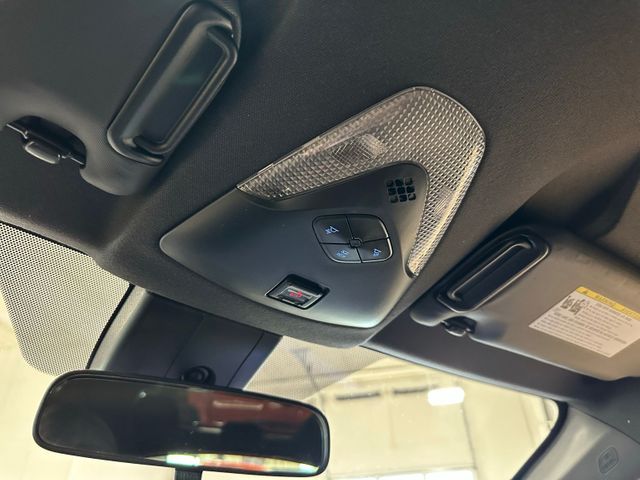 2020 Toyota C-HR XLE | Irving, Texas | Hopper Motorplex 2020 Toyota C-HR XLE | Irving, Texas | Hopper Motorplex