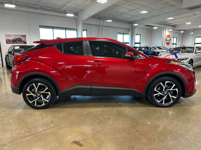 2020 Toyota C-HR XLE | Irving, Texas | Hopper Motorplex 2020 Toyota C-HR XLE | Irving, Texas | Hopper Motorplex