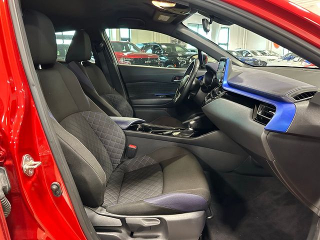 2020 Toyota C-HR XLE | Irving, Texas | Hopper Motorplex 2020 Toyota C-HR XLE | Irving, Texas | Hopper Motorplex