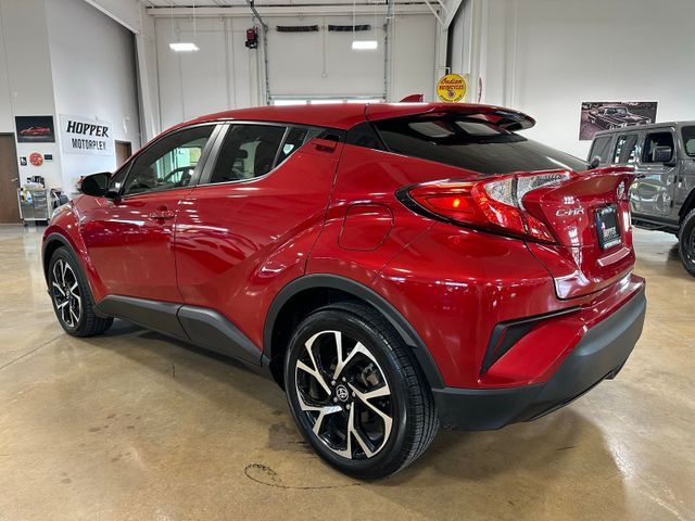 2020 Toyota C-HR XLE 