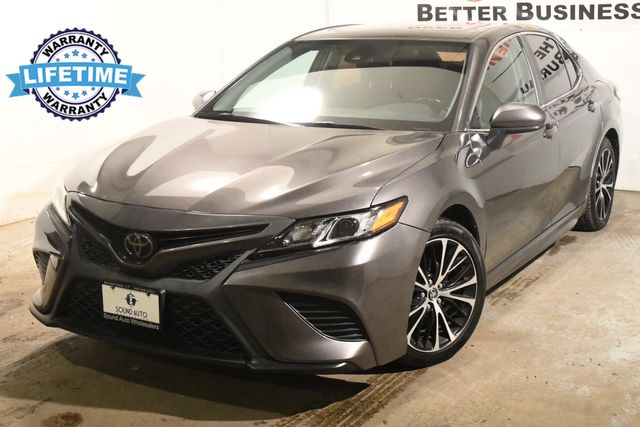 2020 Toyota Camry SE | Branford, CT | Sound Auto Wholesalers