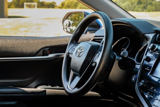 2020 Toyota Camry Hybrid LE 2020 Toyota Camry Hybrid LE