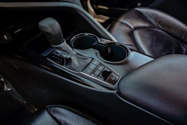 2020 Toyota Camry Hybrid LE 2020 Toyota Camry Hybrid LE