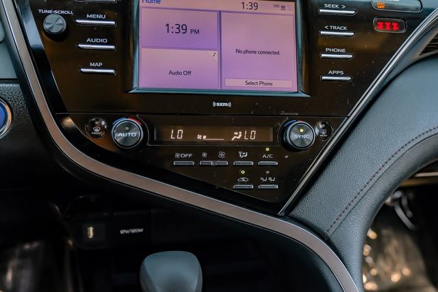 2020 Toyota Camry Hybrid LE 2020 Toyota Camry Hybrid LE