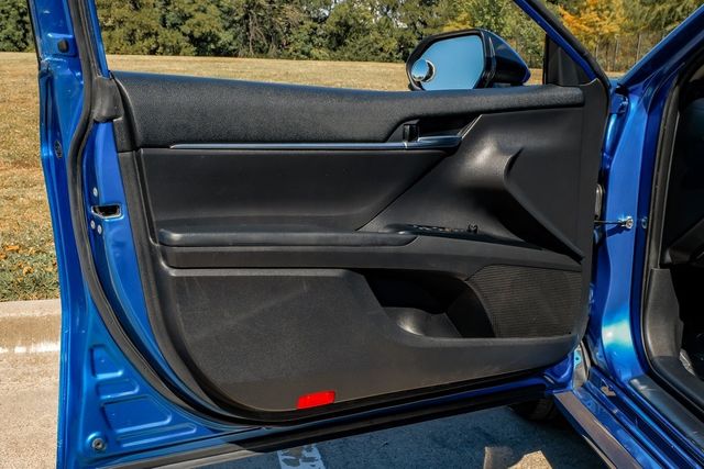 2020 Toyota Camry Hybrid LE 2020 Toyota Camry Hybrid LE