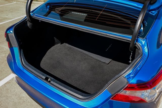 2020 Toyota Camry Hybrid LE 2020 Toyota Camry Hybrid LE