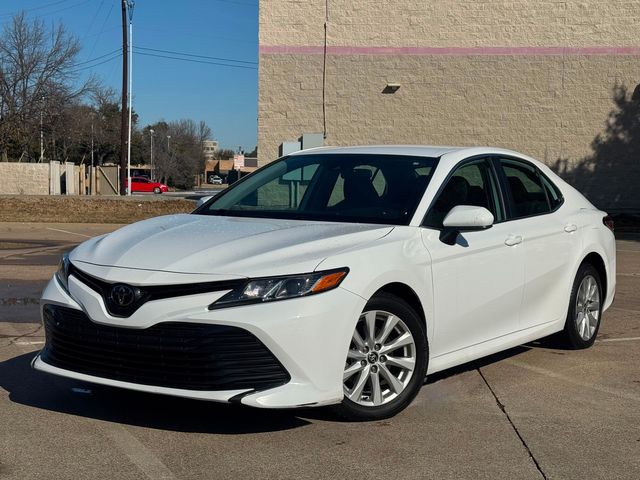 2020 Toyota Camry LE | Plano, TX | Schneck Motor Company