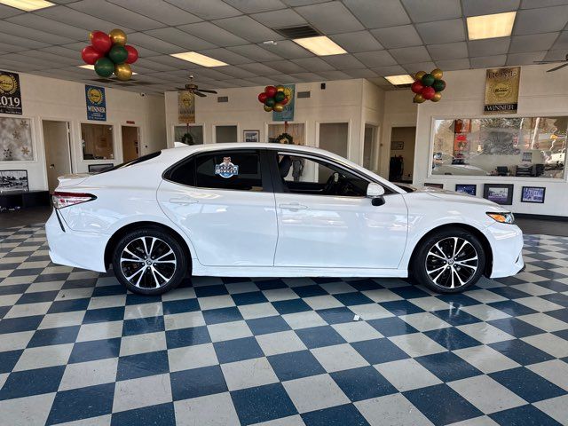 2020 Toyota Camry SE | Rome, GA | Knight's Car Store