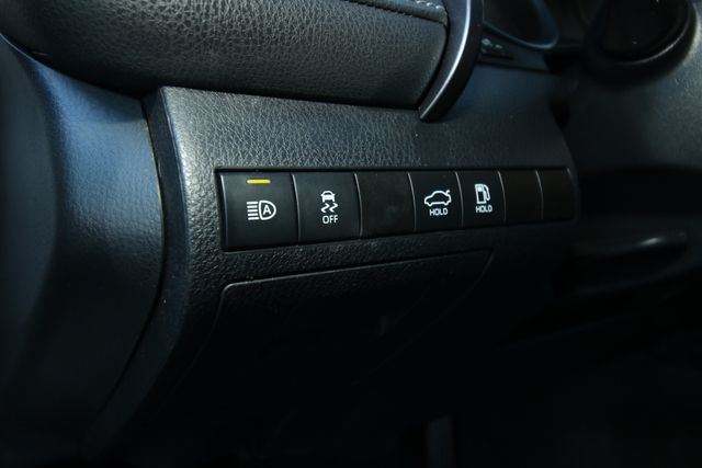 2020 Toyota Camry SE | San Antonio, TX | R&L Certified Auto Group 2020 Toyota Camry SE | San Antonio, TX | R&L Certified Auto Group