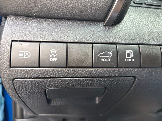 2020 Toyota Camry SE | San Antonio, TX | Clear Choice Automotive South