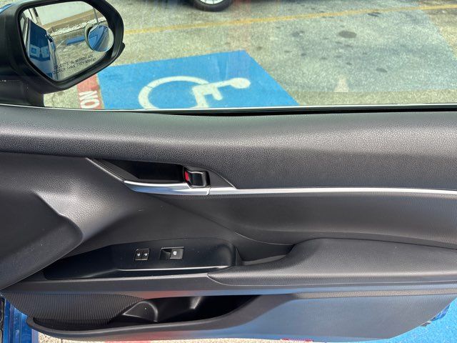 2020 Toyota Camry SE | San Antonio, TX | Clear Choice Automotive South