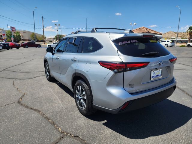 2020 Toyota Highlander Hybrid XLE 2020 Toyota Highlander Hybrid XLE