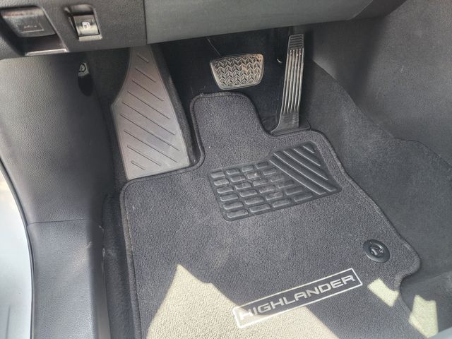 2020 Toyota Highlander Hybrid XLE 2020 Toyota Highlander Hybrid XLE