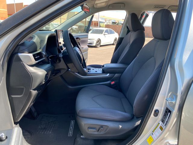 2020 Toyota Highlander Hybrid LE 8 YEAR/100,000 MILE FACTORY HYBRID WARRANTY