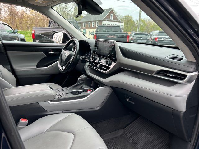 2020 Toyota Highlander XLE