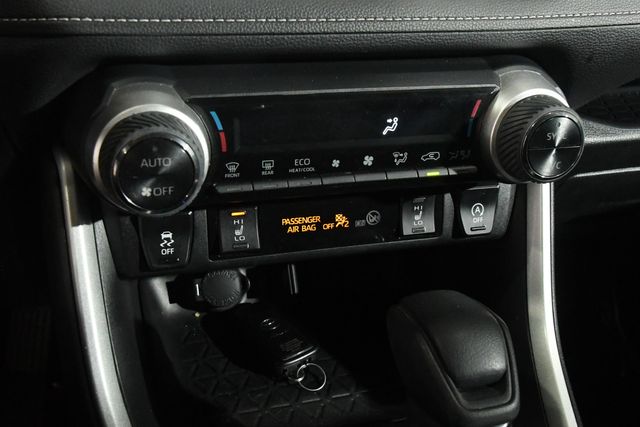 2020 Toyota RAV4 XLE | Branford, CT | Sound Auto Wholesalers 2020 Toyota RAV4 XLE | Branford, CT | Sound Auto Wholesalers