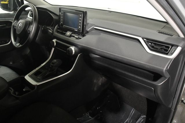 2020 Toyota RAV4 XLE | Branford, CT | Sound Auto Wholesalers