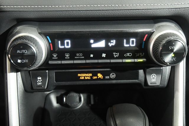 2020 Toyota RAV4 XLE | Branford, CT | Sound Auto Wholesalers 2020 Toyota RAV4 XLE | Branford, CT | Sound Auto Wholesalers