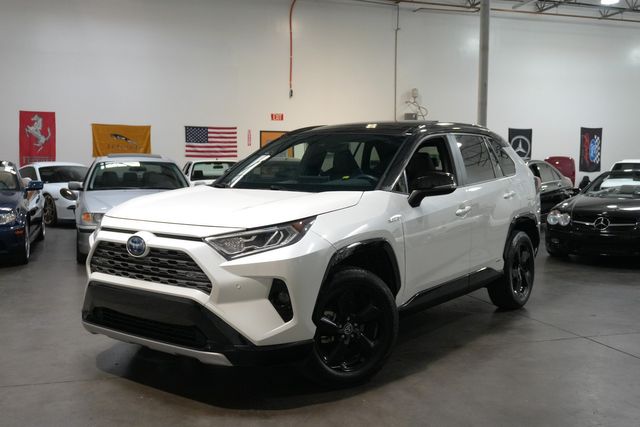 2020 Toyota RAV4 Hybrid XSE