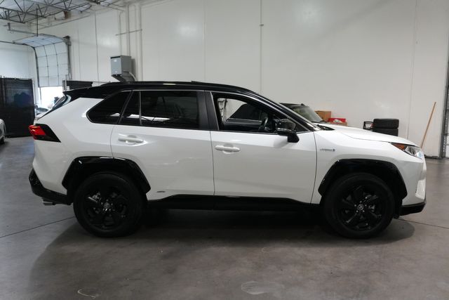 2020 Toyota RAV4 Hybrid XSE
